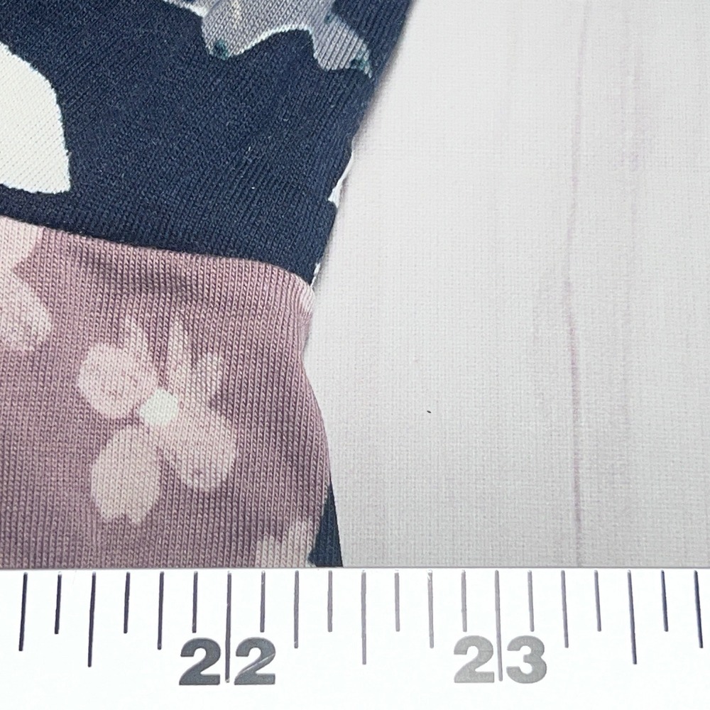 LOGO by Lori Goldstein Top Women 1X Multicolor Floral Patchwork Long Sleeve Knit - Picture 5 of 10